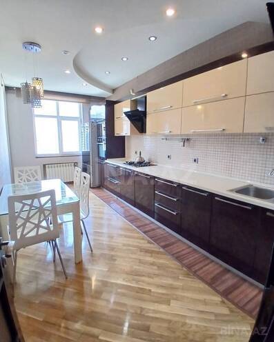 Сдаётся 3-комн. новостройка 130 м², пос. Ени Ясамал, photo 11 from 16