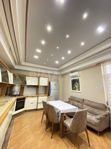 İcarəyə verilir 3 otaqlı yeni tikili 135 m², 8 Noyabr m., photo 25 from 31