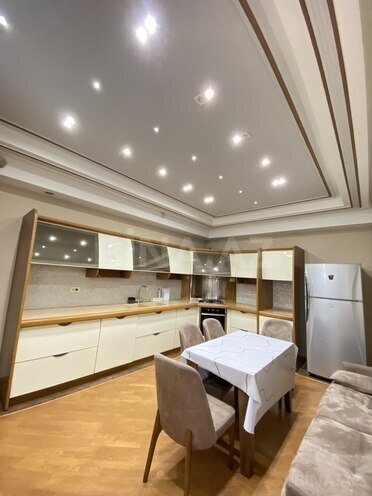 İcarəyə verilir 3 otaqlı yeni tikili 135 m², 8 Noyabr m., photo 21 from 31