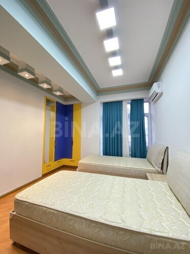 İcarəyə verilir 3 otaqlı yeni tikili 135 m², 8 Noyabr m., photo 28 from 31