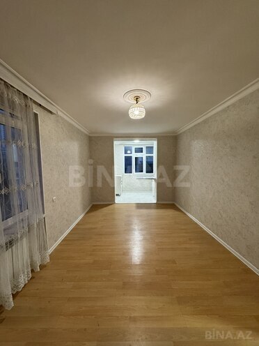 Satılır 2 otaqlı köhnə tikili 40 m², İnşaatçılar m., photo 1 from 11