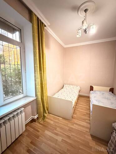 Продаётся 3-комн. вторичка 80 м², м. Элмляр Академиясы, photo 9 from 12