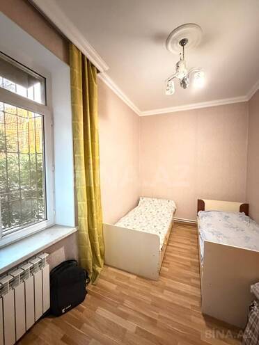 Продаётся 3-комн. вторичка 80 м², м. Элмляр Академиясы, photo 8 from 12