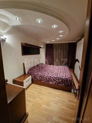 Продаётся 3-комн. вторичка 82 м², м. Иншаатчылар, photo 14 from 19