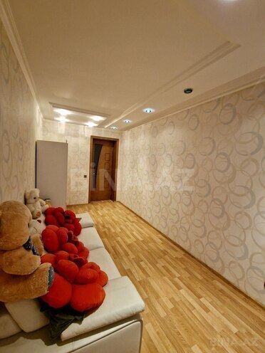 Продаётся 3-комн. вторичка 82 м², м. Иншаатчылар, photo 16 from 19