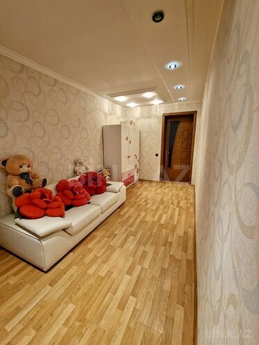 Продаётся 3-комн. вторичка 82 м², м. Иншаатчылар, photo 15 from 19