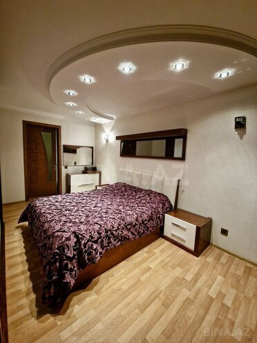 Продаётся 3-комн. вторичка 82 м², м. Иншаатчылар, photo 13 from 19