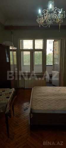 Сдаётся 3-комн. вторичка 80 м², м. Элмляр Академиясы, photo 4 from 12