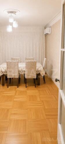 Продаётся 2-комн. вторичка 70 м², м. Нариман Нариманов, photo 1 from 13