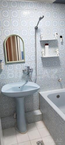 Продаётся 2-комн. вторичка 70 м², м. Нариман Нариманов, photo 12 from 13