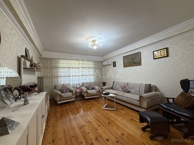 Satılır 4 otaqlı köhnə tikili 100 m², Bakıxanov q., photo 3 from 27