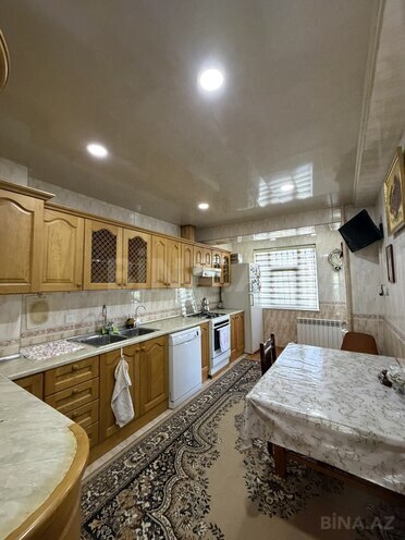 Satılır 4 otaqlı köhnə tikili 100 m², Bakıxanov q., photo 14 from 27