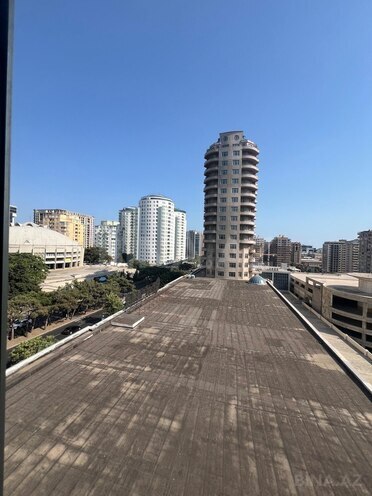 Сдаётся 3-комн. новостройка 125 м², м. Низами, photo 18 from 20