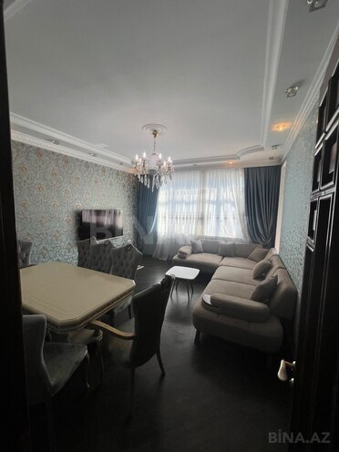 Сдаётся 3-комн. новостройка 125 м², м. Низами, photo 1 from 20