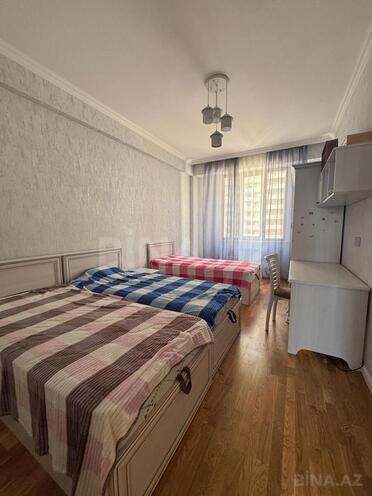 Продаётся 3-комн. новостройка 105 м², м. Кара Караев, photo 12 from 15
