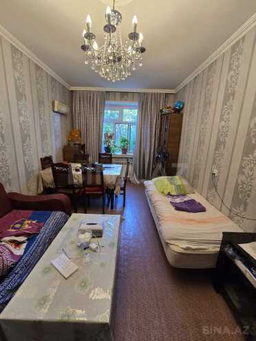 Satılır 4 otaqlı köhnə tikili 100 m², Qaraçuxur q., photo 1 from 20