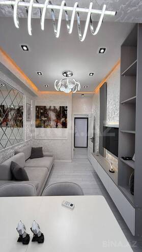 Продаётся 2-комн. новостройка 40 м², м. Кара Караев, photo 4 from 16