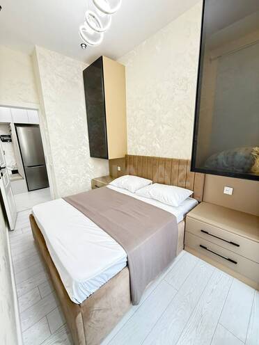 Продаётся 2-комн. новостройка 40 м², м. Кара Караев, photo 3 from 16