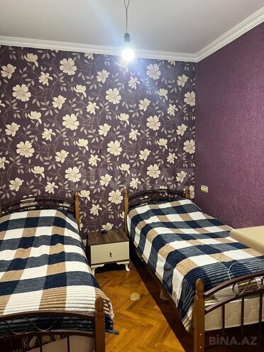 Продаётся 3-комн. вторичка 75 м², м. Ази Асланов, photo 6 from 14