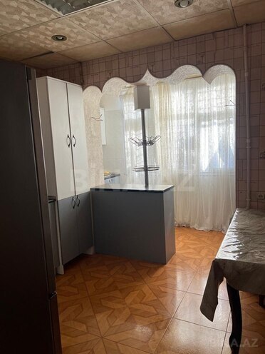 Продаётся 3-комн. вторичка 75 м², м. Ази Асланов, photo 8 from 14