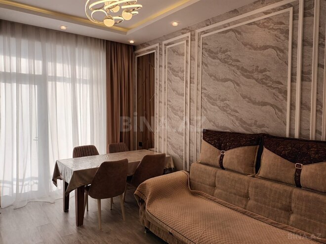 Сдаётся 2-комн. новостройка 60 м², photo 1 from 16