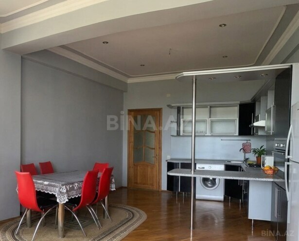 Сдаётся 3-комн. новостройка 140 м², м. 8 ноября, photo 4 from 12
