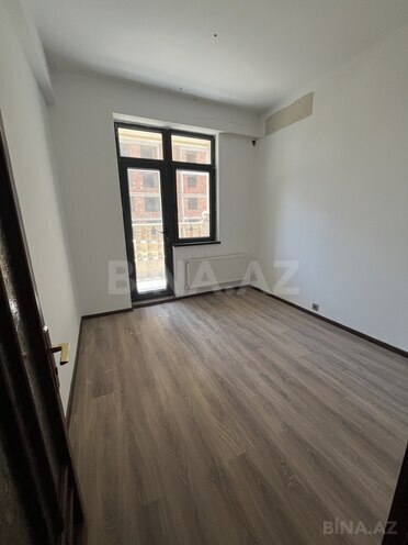 Продаётся 3-комн. новостройка 141 м², м. 8 ноября, photo 6 from 7