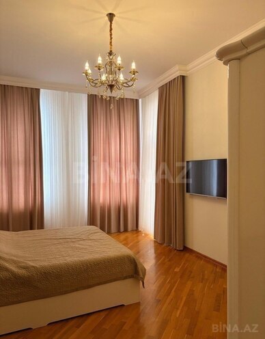Сдаётся 4-комн. новостройка 220 м², м. Низами, photo 11 from 23
