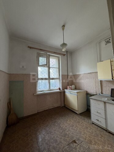 Satılır 2 otaqlı köhnə tikili 55 m², Bakıxanov q., photo 11 from 19