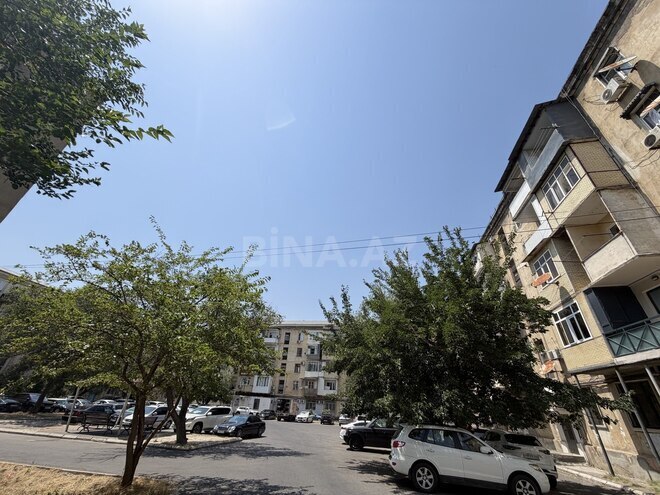 Satılır 2 otaqlı köhnə tikili 55 m², Bakıxanov q., photo 1 from 19