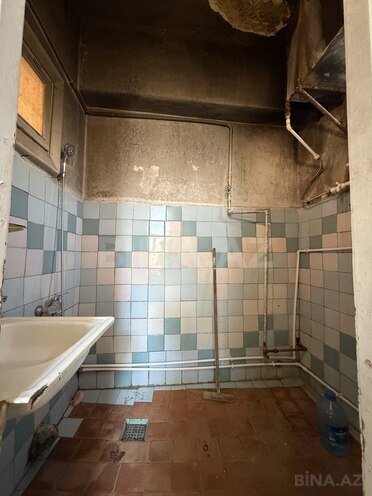 Satılır 3 otaqlı köhnə tikili 65 m², Bakıxanov q., photo 15 from 16