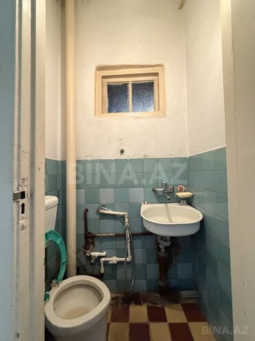Satılır 3 otaqlı köhnə tikili 65 m², Bakıxanov q., photo 14 from 16