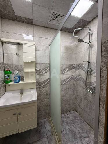 İcarəyə verilir 2 otaqlı köhnə tikili 70 m², Qara Qarayev m., photo 8 from 9