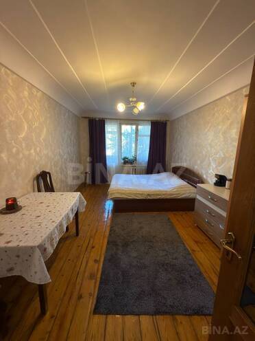 Продаётся 3-комн. вторичка 60 м², м. Иншаатчылар, photo 3 from 8