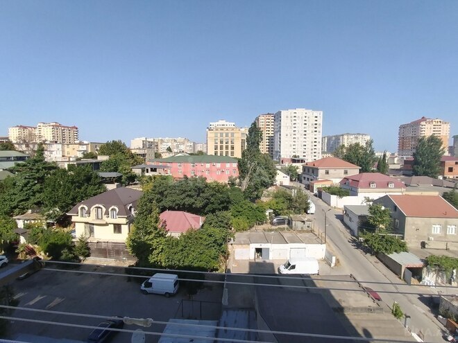 Satılır 3 otaqlı köhnə tikili 86 m², İnşaatçılar m., photo 17 from 26