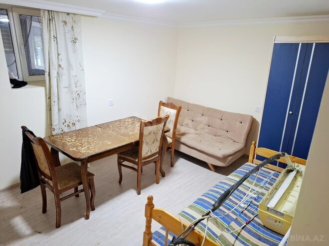 Satılır 1 otaqlı köhnə tikili 32 m², Nizami m., photo 1 from 8