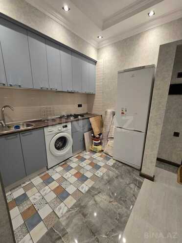 Сдаётся 3-комн. новостройка 70 м², м. Нефтчиляр, photo 12 from 20