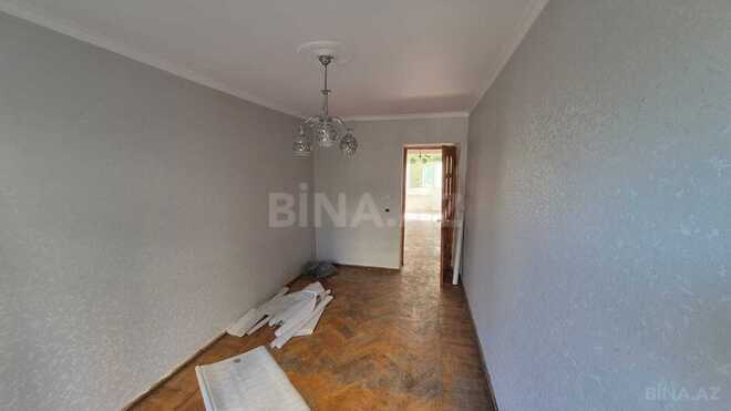 Satılır 2 otaqlı köhnə tikili 50 m², İnşaatçılar m., photo 3 from 14