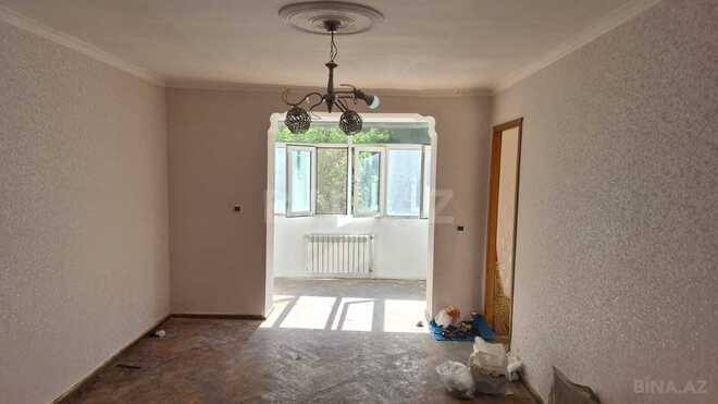 Satılır 2 otaqlı köhnə tikili 50 m², İnşaatçılar m., photo 8 from 14