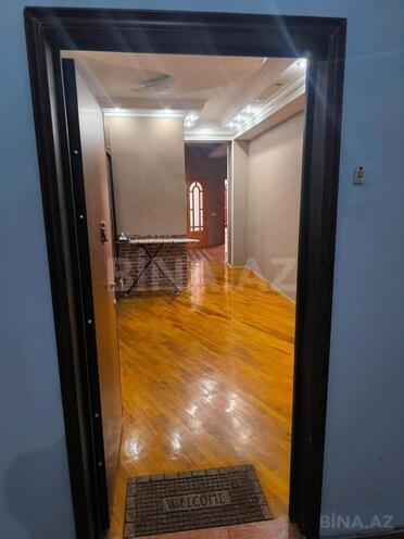 İcarəyə verilir 3 otaqlı yeni tikili 176 m², 28 May m., photo 8 from 12