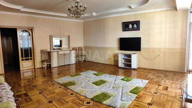 İcarəyə verilir 3 otaqlı yeni tikili 176 m², 28 May m., photo 5 from 12
