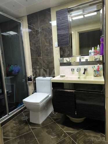 Сдаётся 3-комн. вторичка 80 м², Абшеронcкий  р., photo 16 from 17