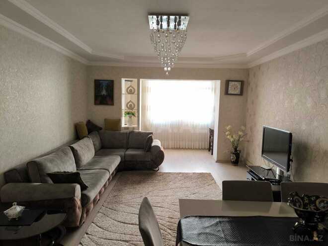 Сдаётся 3-комн. вторичка 80 м², Абшеронcкий  р., photo 1 from 17