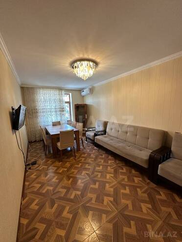İcarəyə verilir 3 otaqlı köhnə tikili 90 m², Xalqlar Dostluğu m., photo 3 from 12