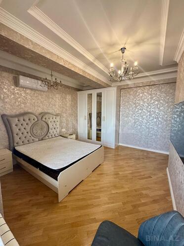 Сдаётся 3-комн. новостройка 130 м², м. Кара Караев, photo 4 from 24