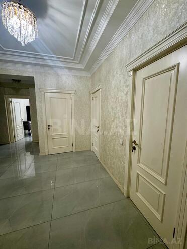 Сдаётся 3-комн. новостройка 130 м², м. Кара Караев, photo 15 from 24