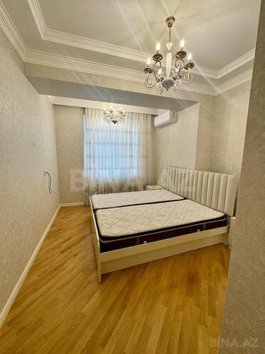 Сдаётся 3-комн. новостройка 130 м², м. Кара Караев, photo 5 from 24