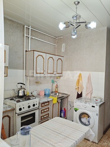 Satılır 2 otaqlı köhnə tikili 62 m², Həzi Aslanov m., photo 8 from 14