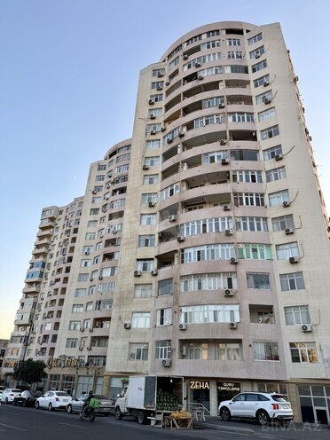 Продаётся 2-комн. новостройка 65 м², Хатаинский р., photo 1 from 13