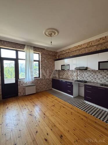 İcarəyə verilir 2 otaqlı köhnə tikili 95 m², Həzi Aslanov m., photo 1 from 8